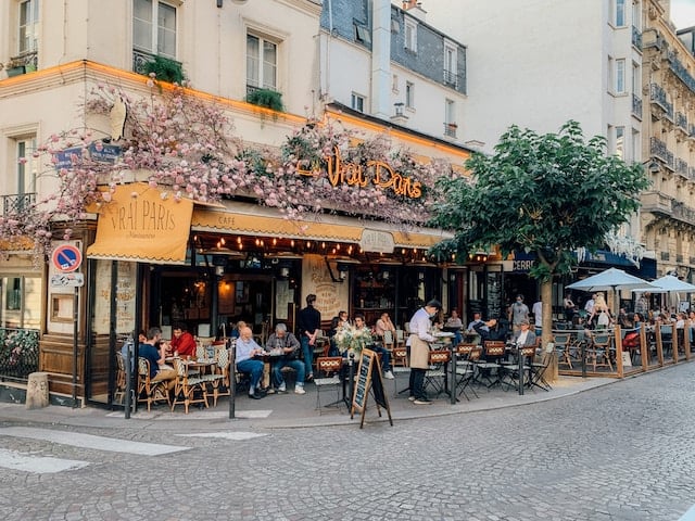 Commander au restaurant en français