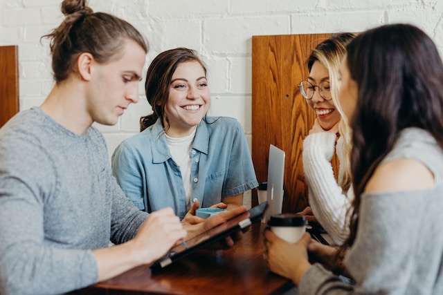 Plateformes d'échanges linguistiques